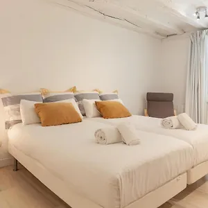  Apartment Boulevard 26